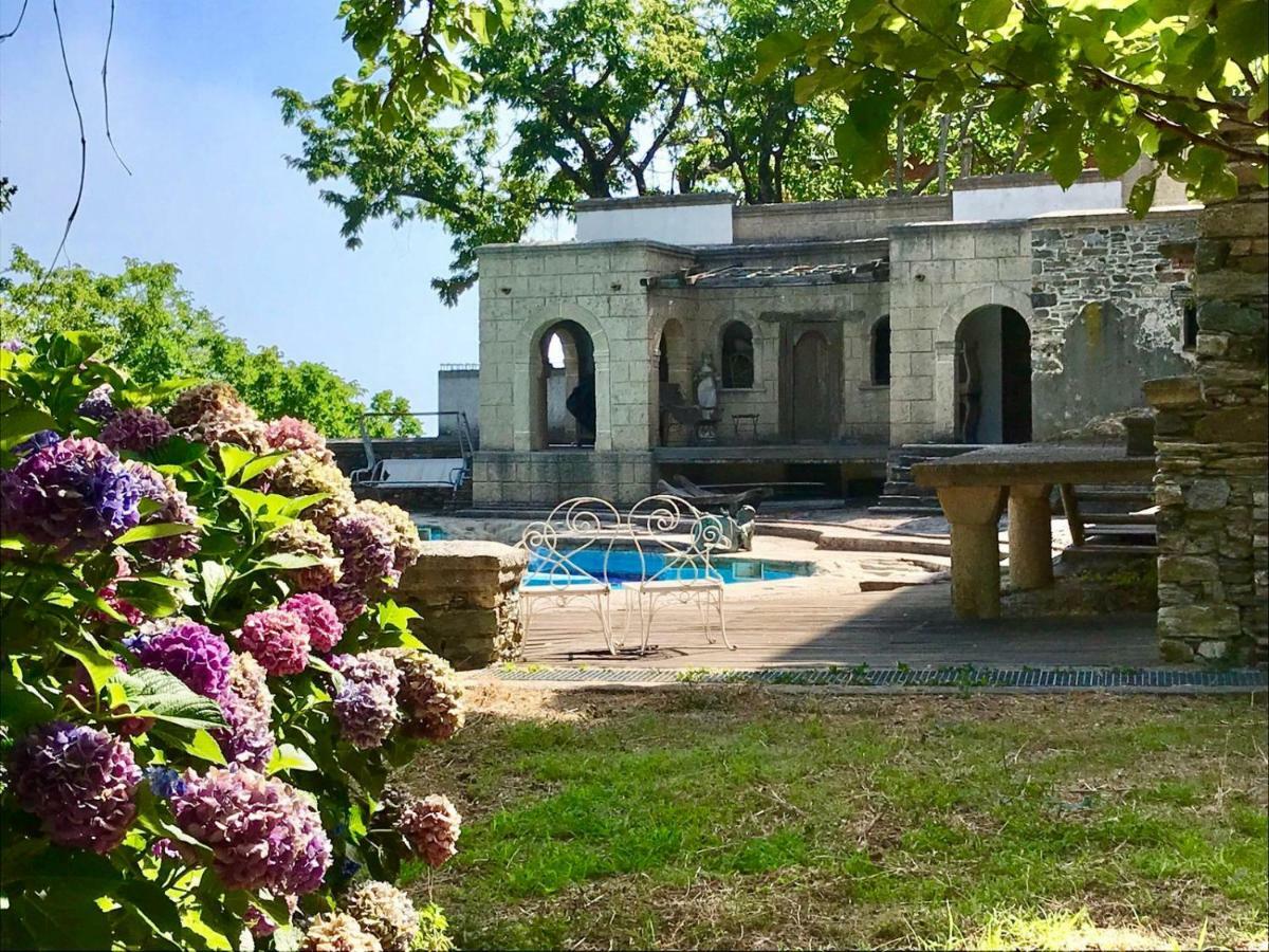 Chateau Cascara Mourésion Extérieur photo